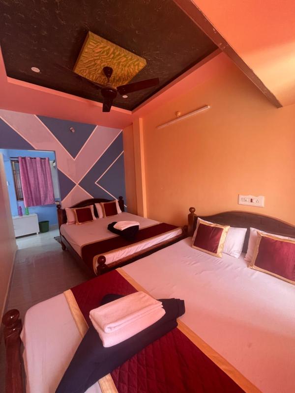 PANMOZHI RESIDENCY-luxury comfort stay - image 13