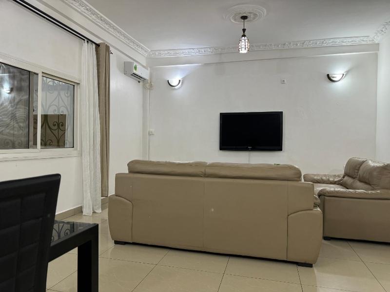 Appart meublé moderne WIFITV - Ngousso Omnisports - image 15