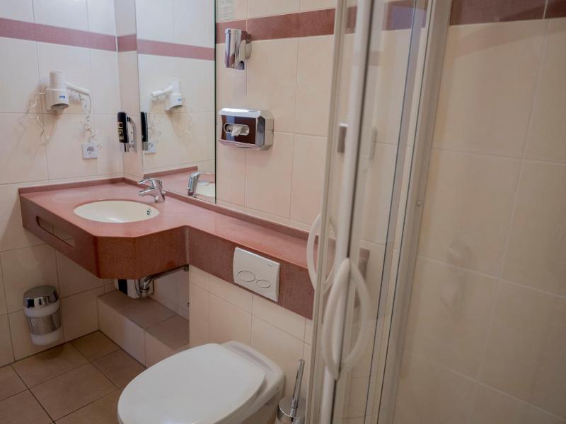 Triple Room image 3