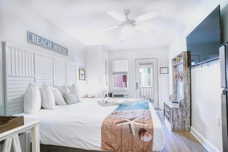 Lighthouse Resort: Inn & Suites - image 25
