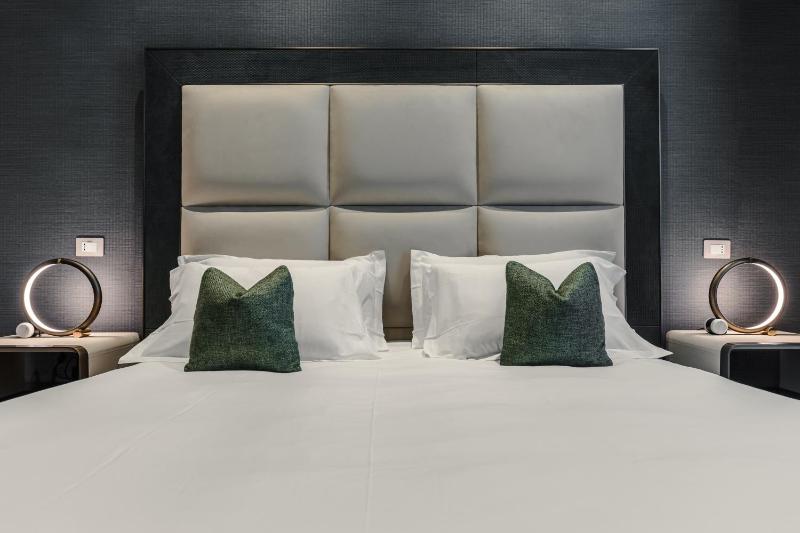 FOUR Suites Pantheon - image 2