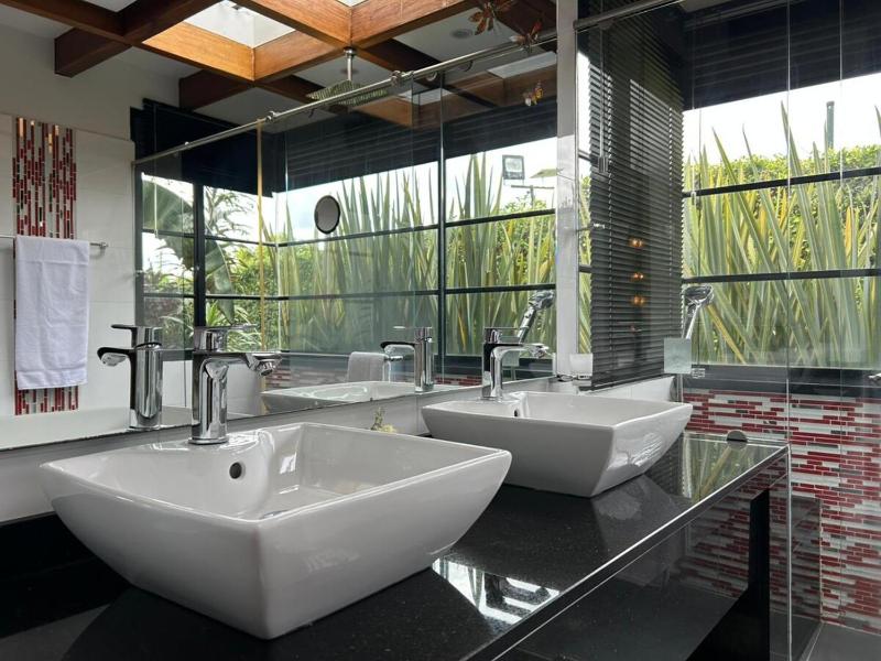 exclusive villa - private pool luxury and comfort - image 16