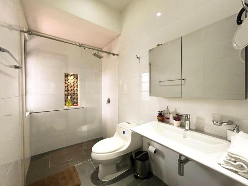 exclusive villa - private pool luxury and comfort - image 4