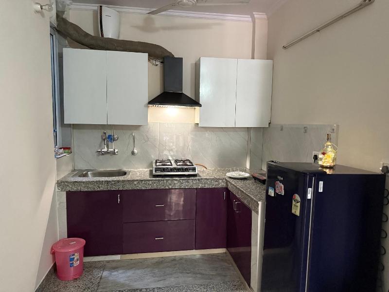 Comfort Stay near CyberHub - 300 Mbps WiFi - 1BHK - image 31