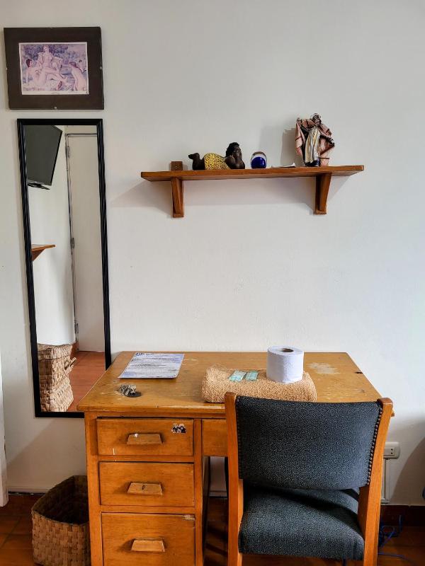 Habitación con dos camas baño privado terraza y cocina compartida en Miraflores - image 13