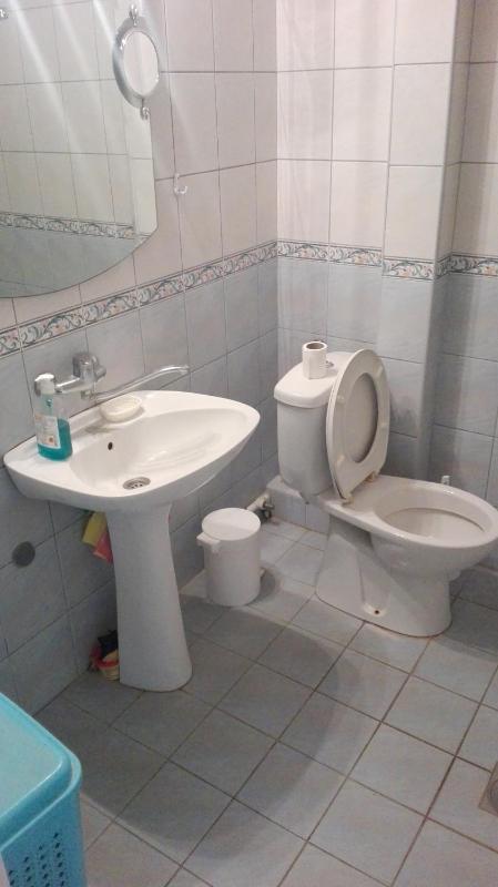 Triple Room with Shared Bathroom image 3