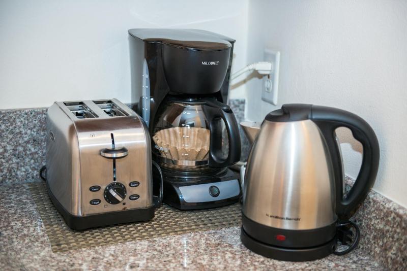 Shore Haven Resort Inn - image 23
