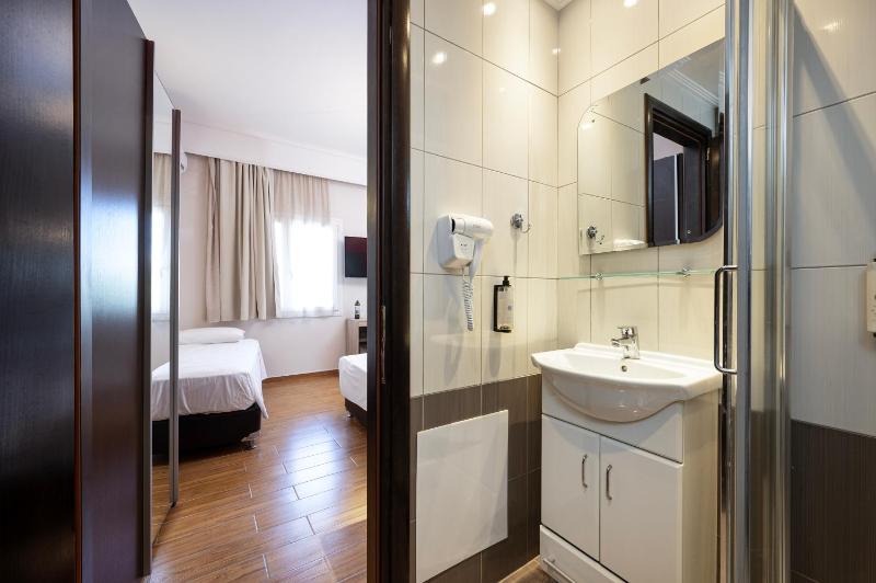 Sonia Hotel & Suites - Adults Only - image 43