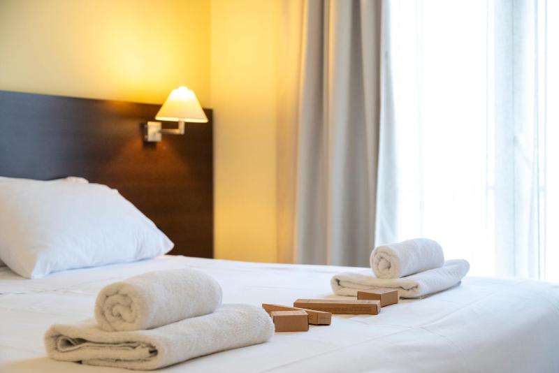 Sonia Hotel & Suites - Adults Only - image 32