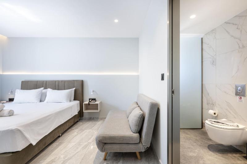 Sonia Hotel & Suites - Adults Only - image 39