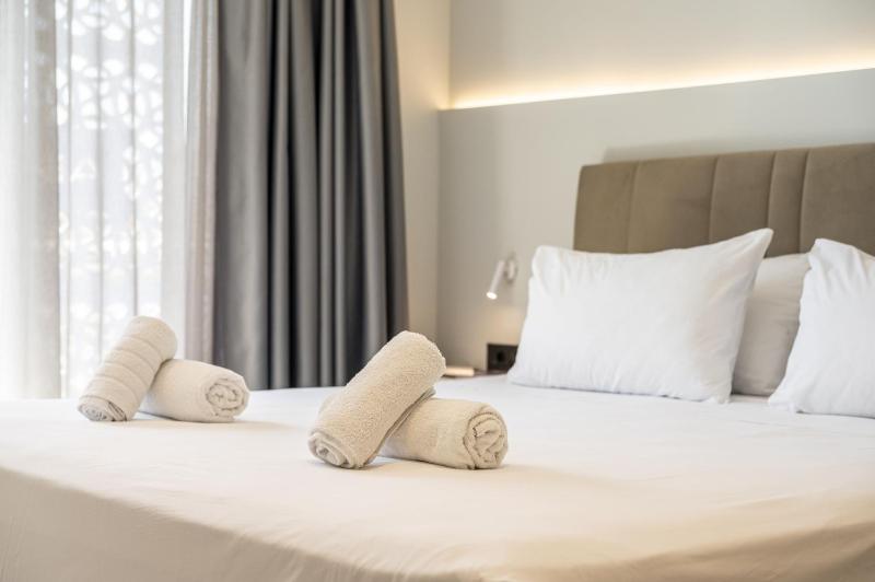 Sonia Hotel & Suites - Adults Only - image 49