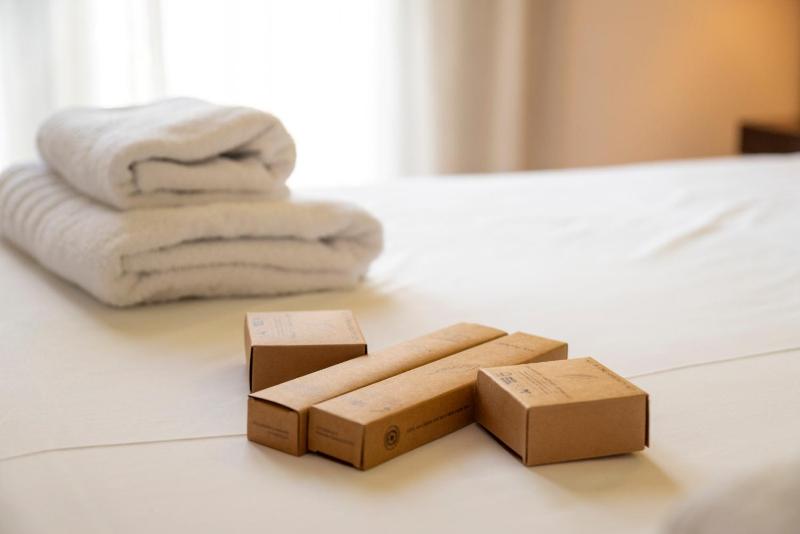Sonia Hotel & Suites - Adults Only - image 5