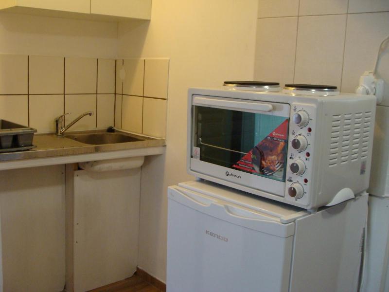 Double Room - Third Floor with Sea View image 1