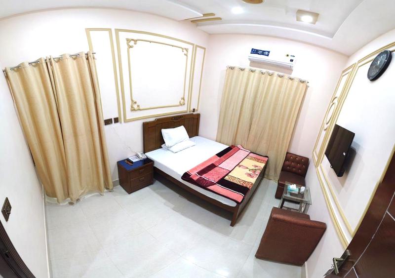 Qatar Hotel Bahawalpur - image 12