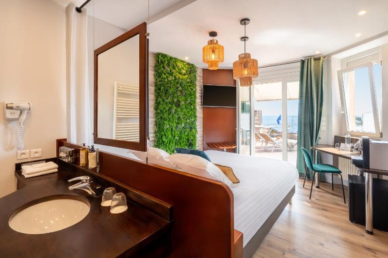 Best Western Plus La Rade - image 49