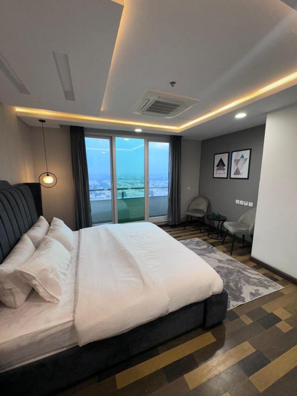 Executive Goldcrest Mall Apartments DHA Phase 4 Lahore - image 8