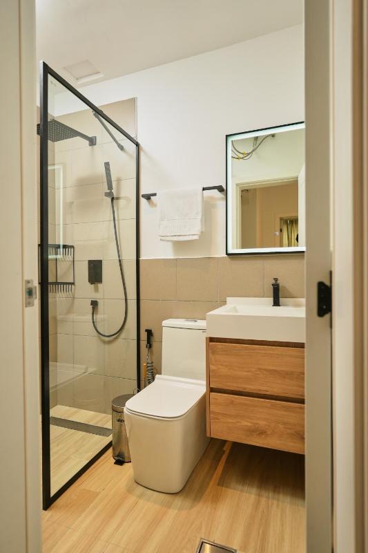 Modern Downtown Bole apartment - image 14
