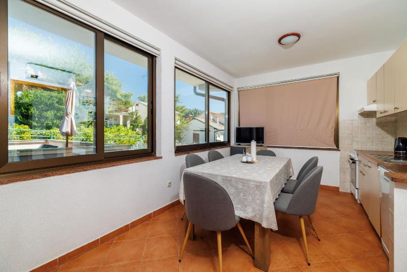 Apartment Renata - image 21