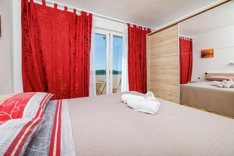 Apartment Renata - image 2