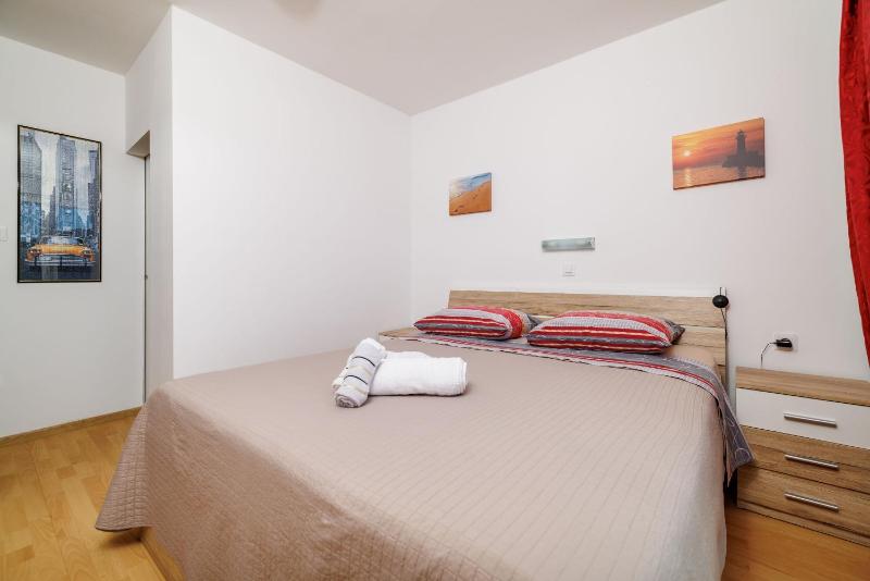 Apartment Renata - image 11