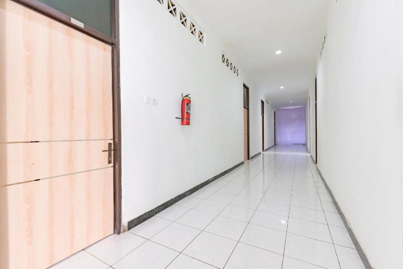 Urbanview Syariah Wisma Husada Kalibanteng - image 26
