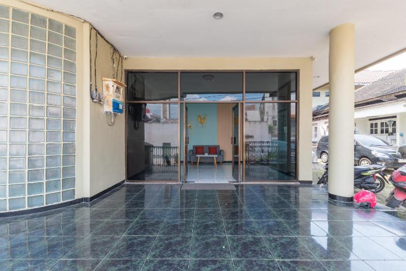 Urbanview Syariah Wisma Husada Kalibanteng - image 8
