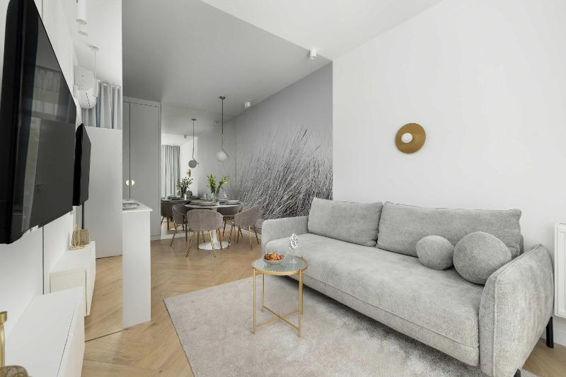 Premium & Elegance Apartments with Pool by Noclegi Renters - image 36