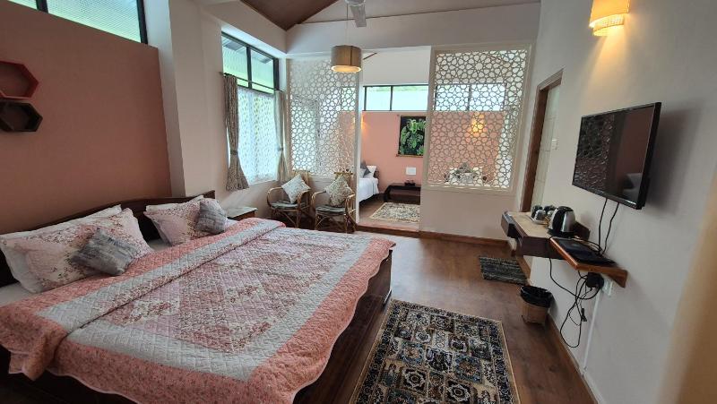 Sha Ri Loum Homestay - image 8