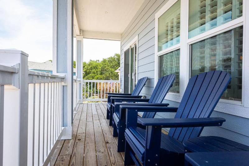 New Listing Updated Beach Cottage&Community Perks - image 44