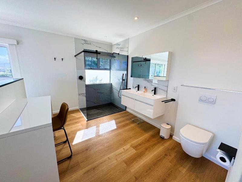 Peach On Beach Boutique Apartments - image 12
