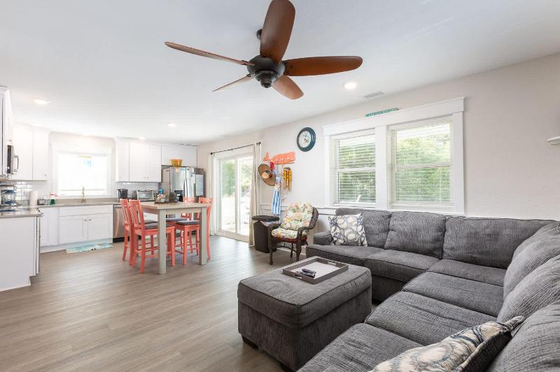 Short Walk to Beach Coastal Home in Heart of NH - image 5