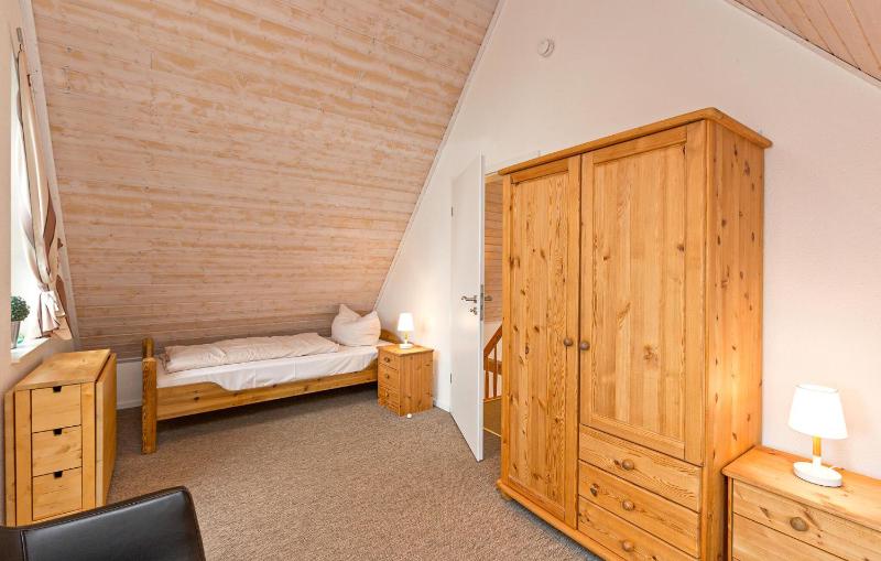 Cozy Apartment In Rechlin With Sauna - image 17