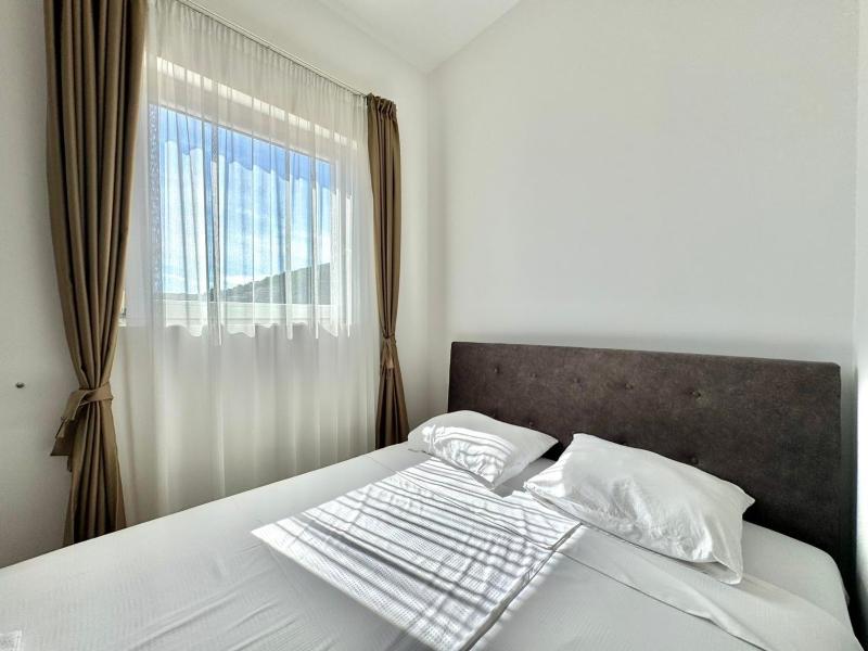 Hotel Lobo Budva - image 13