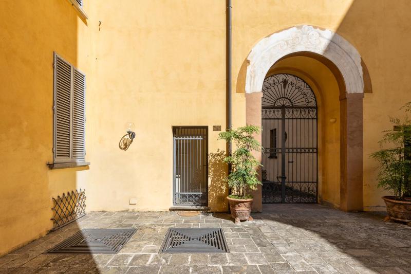 Strada Maggiore Apartment - image 15