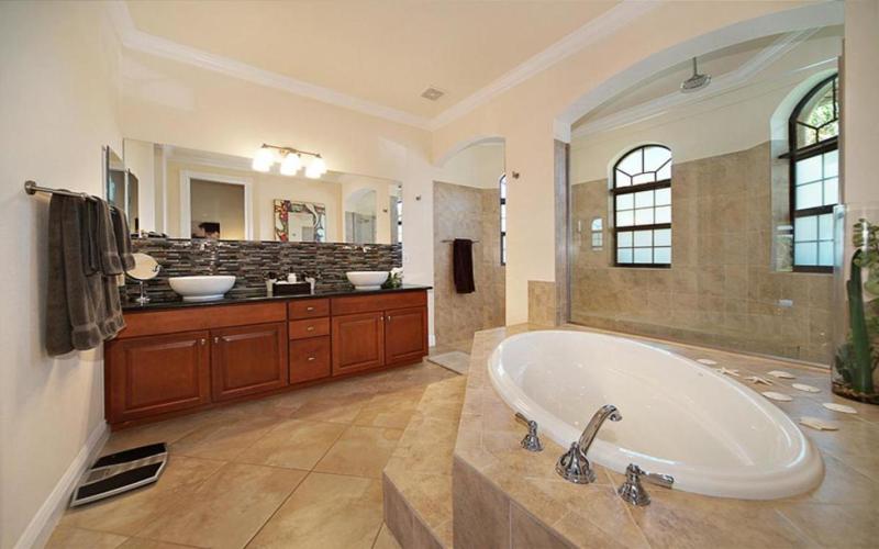 Luxury Waterfront Villa Kapalua - image 10
