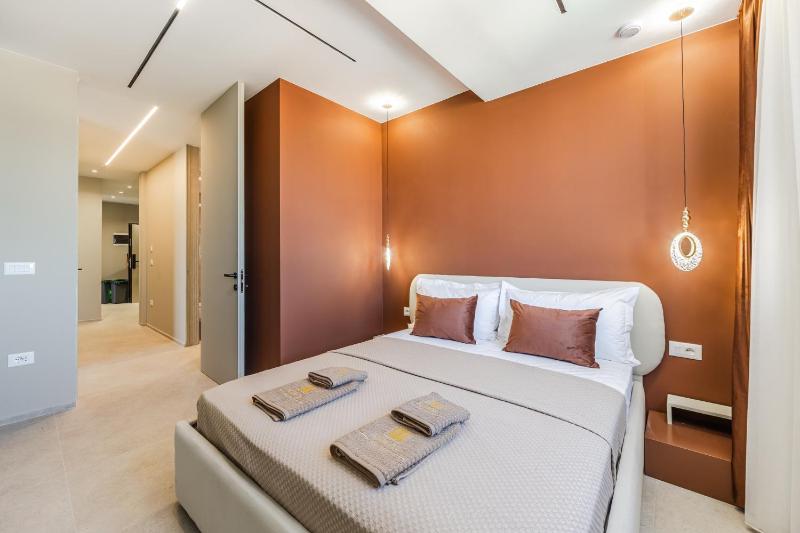 Marina Jacuzzi Suites by Premium Selection - image 3