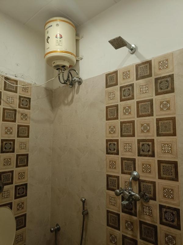 Ganga Hotels A Budget Stay At Harki Pauri Road - image 9