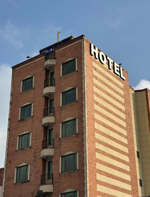 Hotel Americas Suites - image 1