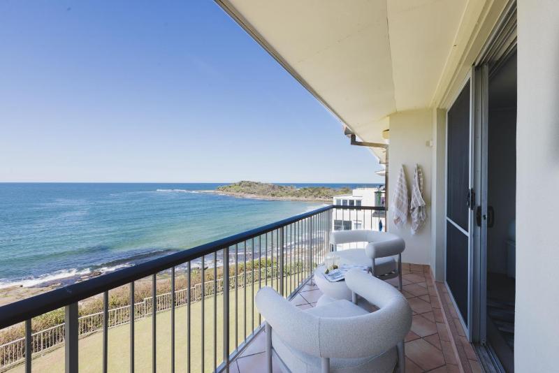 Craigmore Penthouse - Luxury Yamba Penthouse With Uninterrupted Ocean Views - Holiday Yamba - image 5