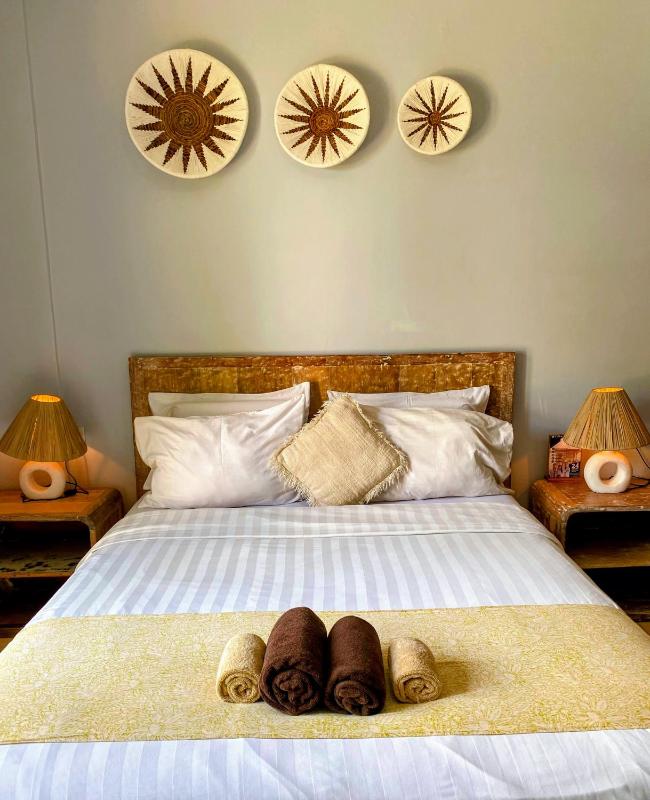 Gatsby Hotel Hostel - image 12