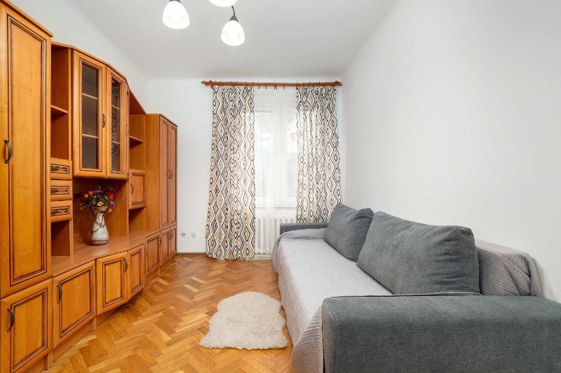 Traditional Apartment in Rzeszów Close to the Park River and Market by Noclegi Renters - image 6