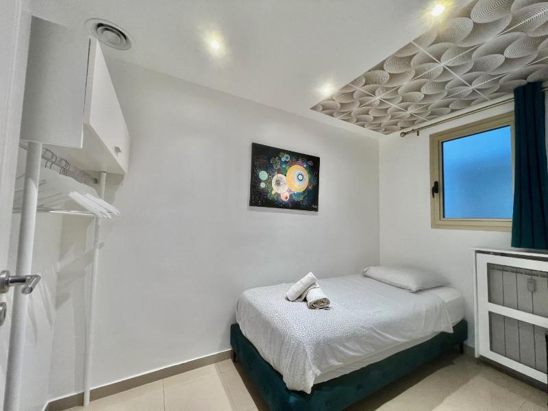 Colony 2 - image 15