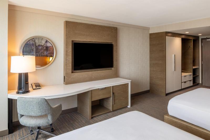 Hilton Cleveland Downtown - image 31