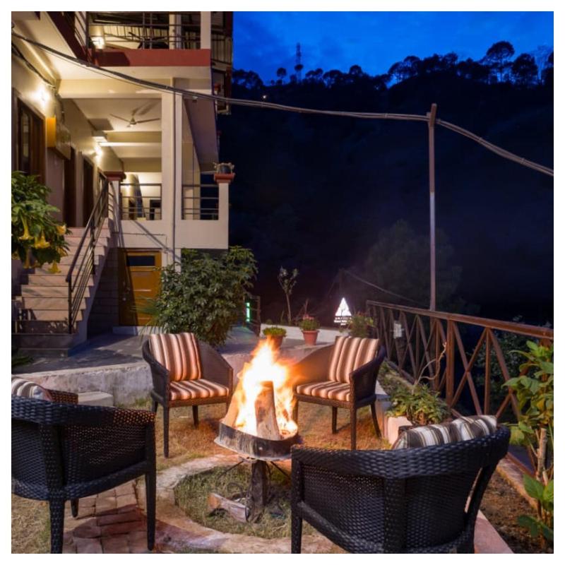 Sanskari Nivas family holiday home - image 13