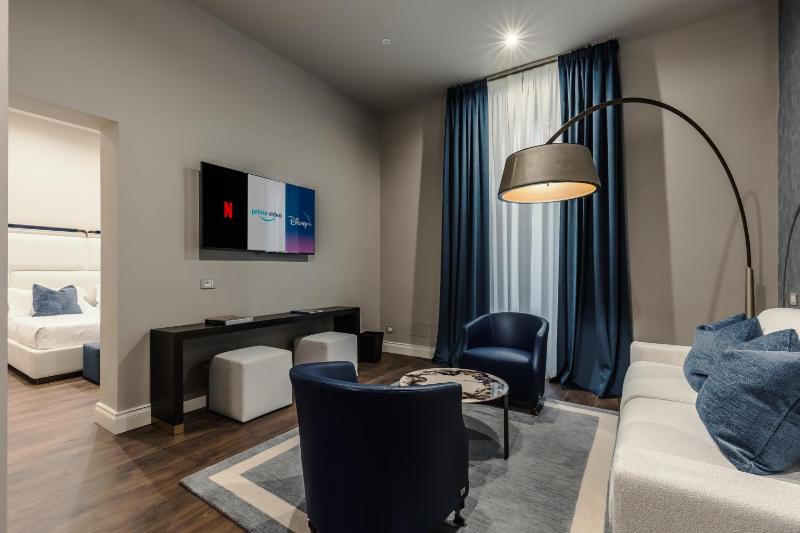 FOUR Suites Pantheon - image 6