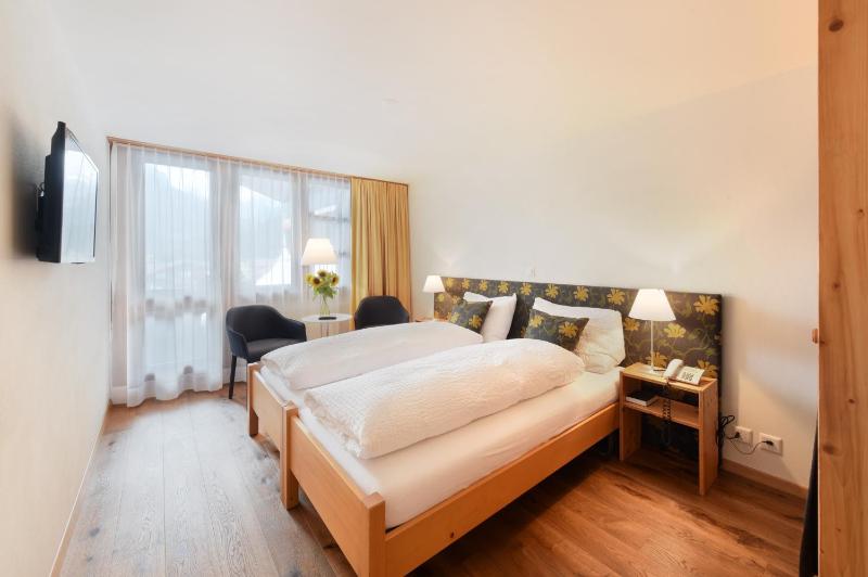 Superior Double or Twin Room with Mountain View image 4