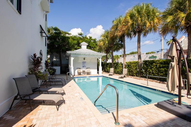 Blanco Luxury Villa - image 15