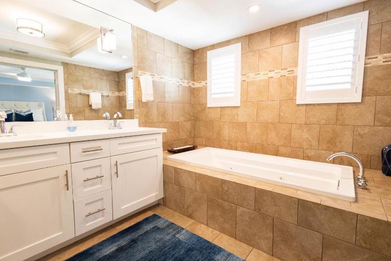 Blanco Luxury Villa - image 19