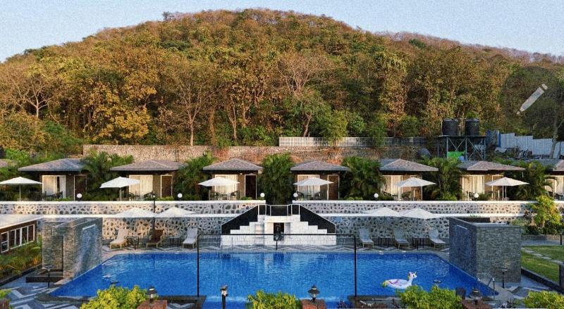 Divine Vista Sea View Resort - image 18