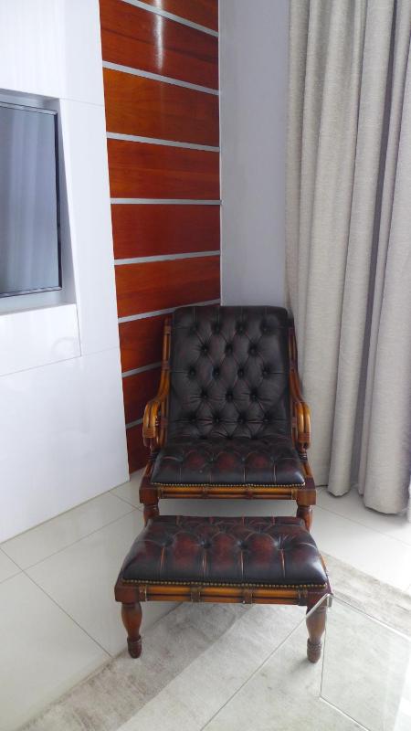 ITowers Luxury Apartment 2 - image 10